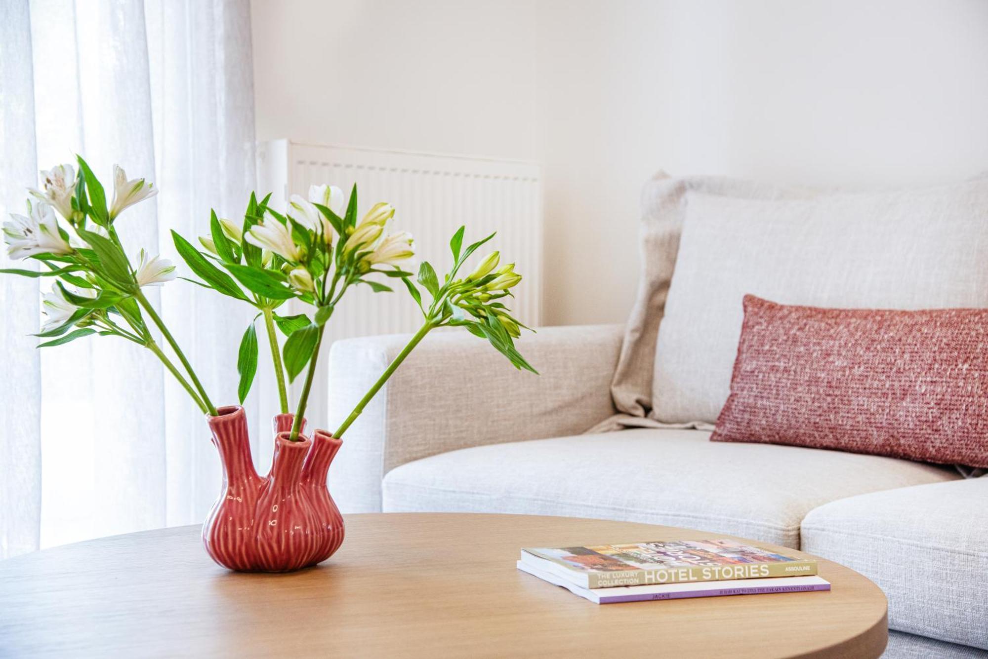 Apartment Bright And Luxurious 2br In Glyfada Athens